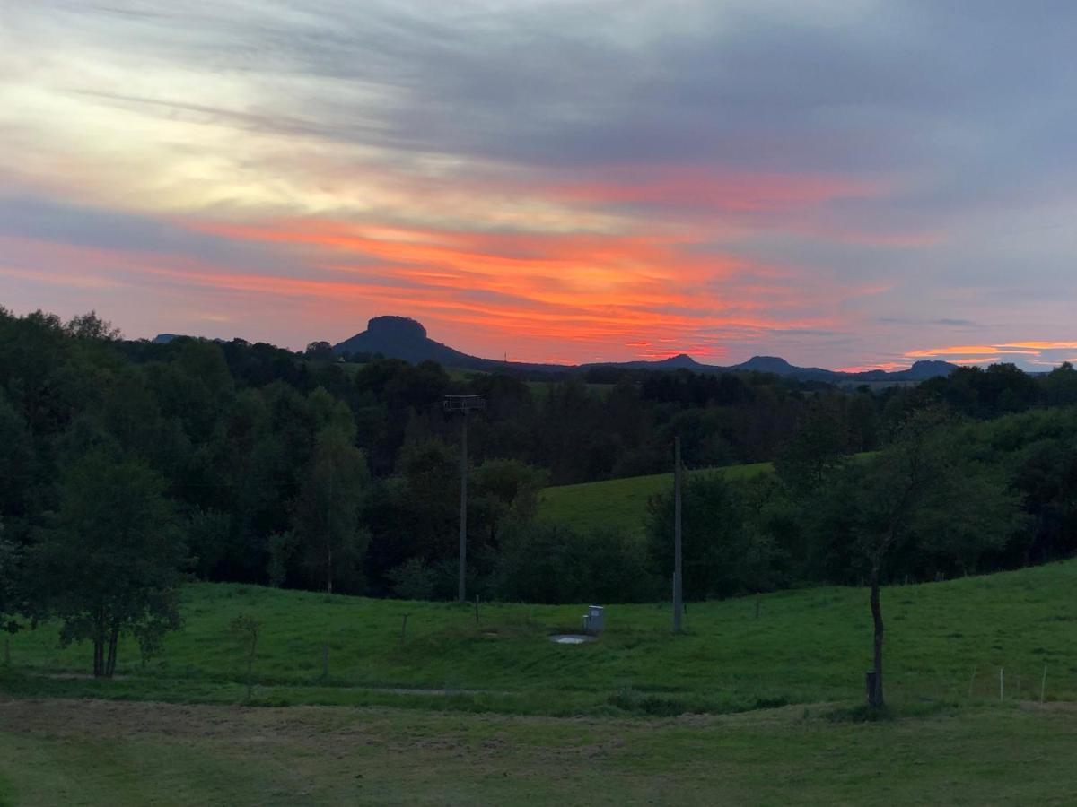 Auszeit Mit Weitblick In Der Sachsischen Schweiz - Kleiner Bauernhof Mit Tieren Und Wallbox Rathmannsdorf Εξωτερικό φωτογραφία